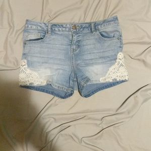 Denim shorts with lace detailing